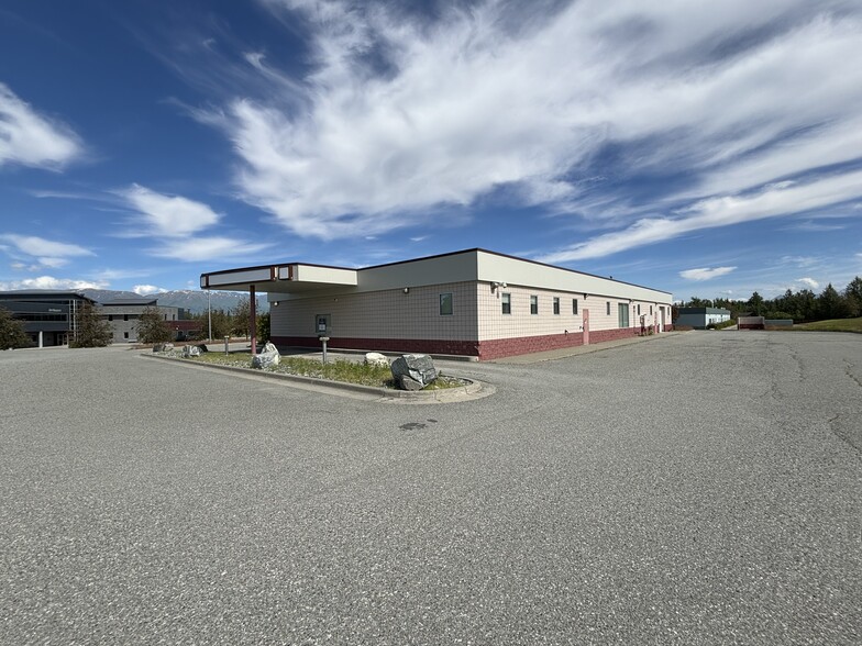 3674 E Country Field Cir, Wasilla, AK for lease - Building Photo - Image 3 of 14