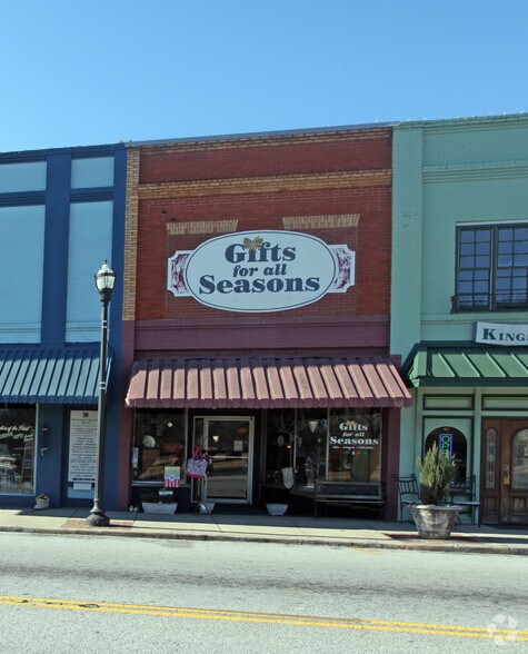 13 N Main St, Inman, SC for sale - Primary Photo - Image 1 of 1