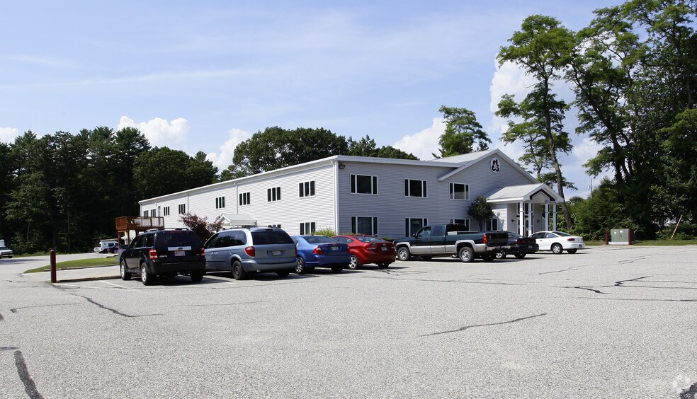 39 Limerick Rd, Arundel, ME 04046