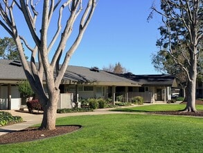 877 W Fremont Ave, Sunnyvale, CA for lease Building Photo- Image 1 of 2