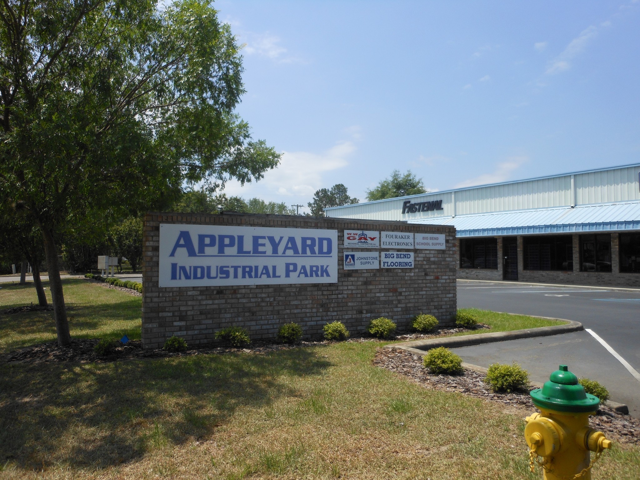 572 Appleyard Dr, Tallahassee, FL for sale Building Photo- Image 1 of 1