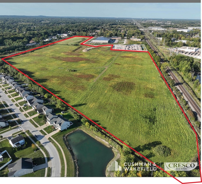 9600 Hamilton Drive, Mentor, OH for lease - Building Photo - Image 2 of 3