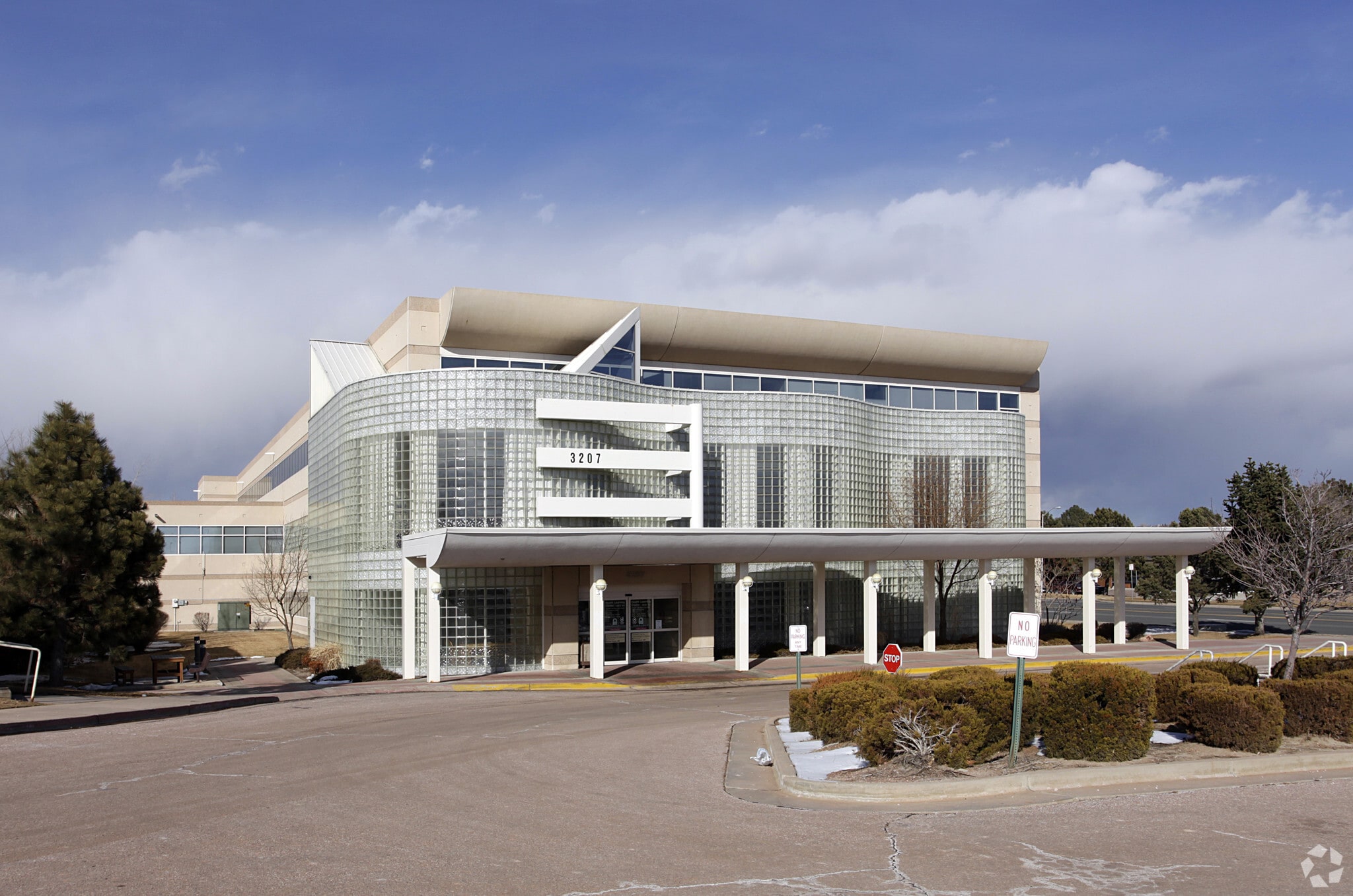 3205 N Academy Blvd, Colorado Springs, CO for sale Primary Photo- Image 1 of 4