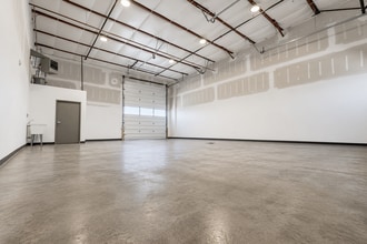 5170-5176 W Liberator Dr, Kearns, UT for lease Interior Photo- Image 2 of 9