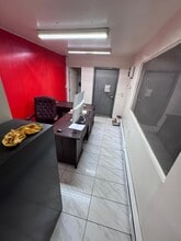 515-521 Longfellow Ave, Bronx, NY for lease Interior Photo- Image 2 of 8