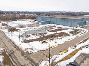 475 Kenora Av, Hamilton, ON - AERIAL  map view