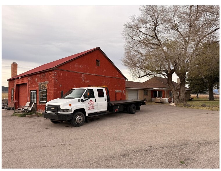 2723 N Highway 89, Panguitch, UT for sale - Primary Photo - Image 1 of 2