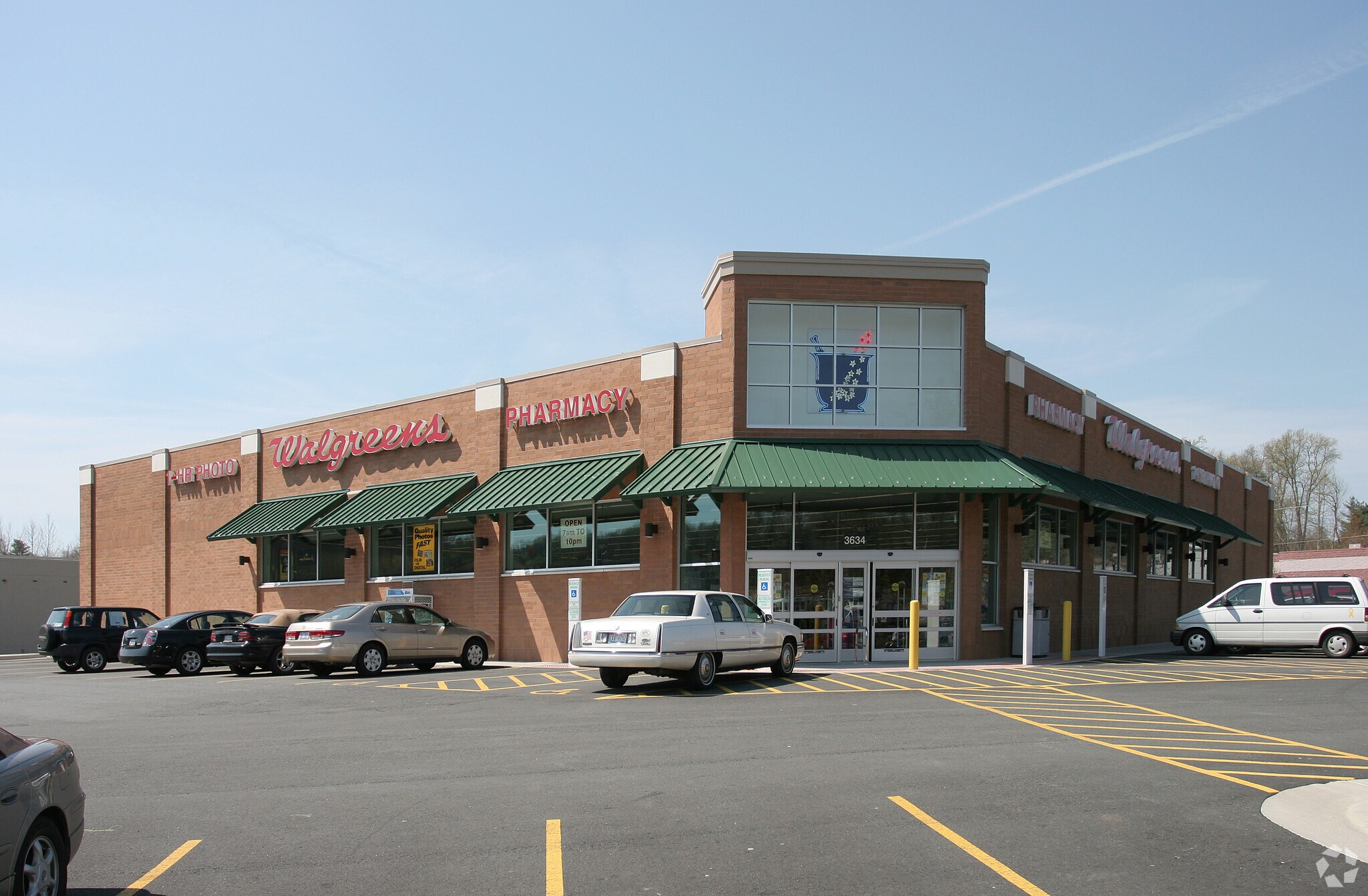 3634 Reynolda Rd, Winston-Salem, NC for sale Primary Photo- Image 1 of 1