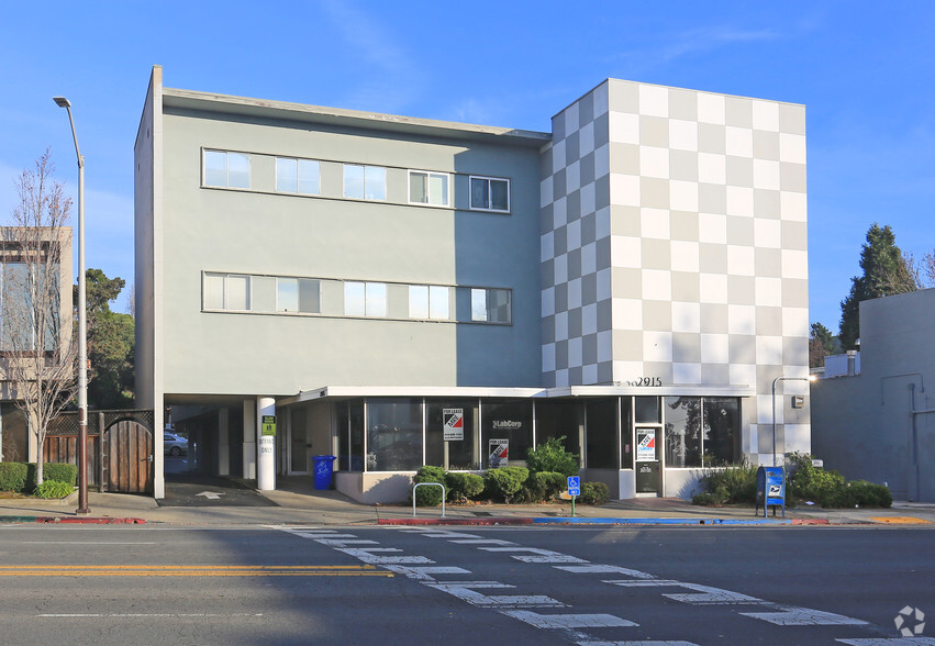 2915 Telegraph Ave, Berkeley, CA for lease - Building Photo - Image 2 of 8