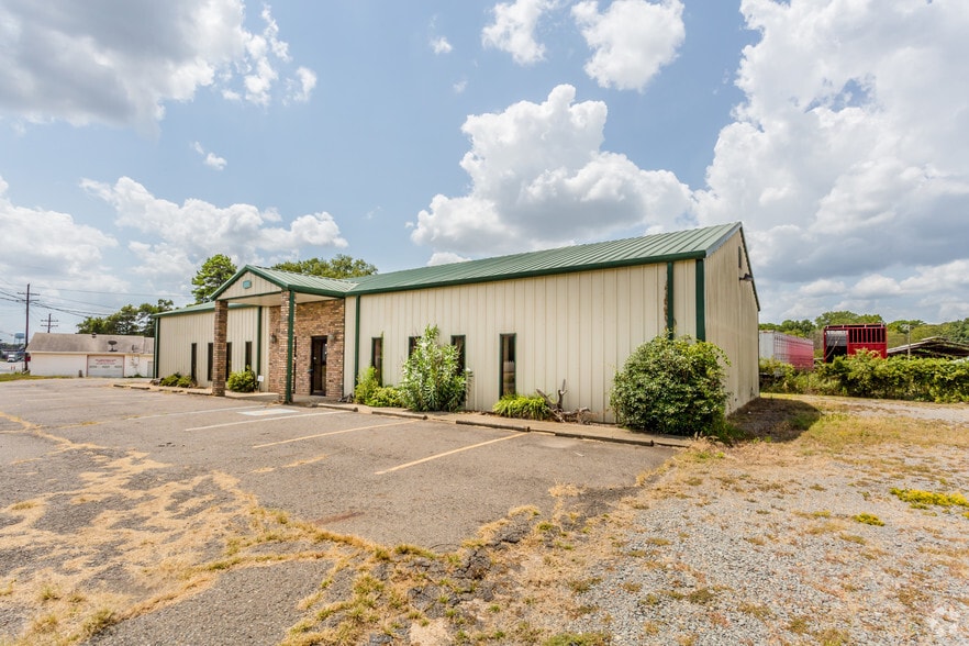 1821 N Washington St, Bastrop, LA for sale - Primary Photo - Image 1 of 1