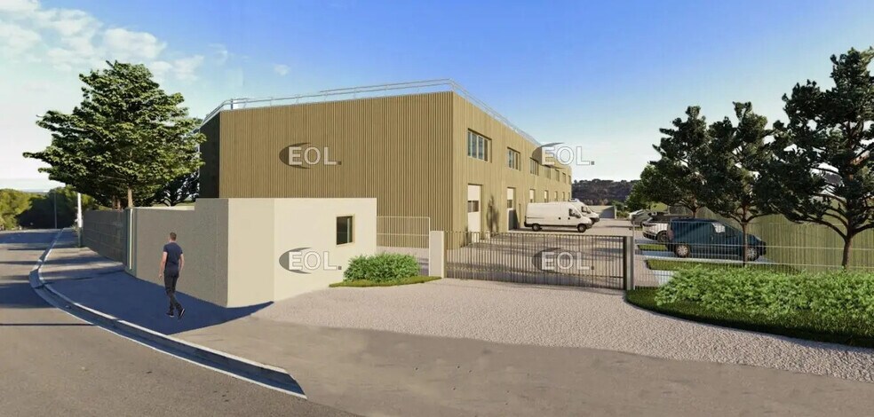 Flex in Port-de-Bouc for sale - Building Photo - Image 1 of 4