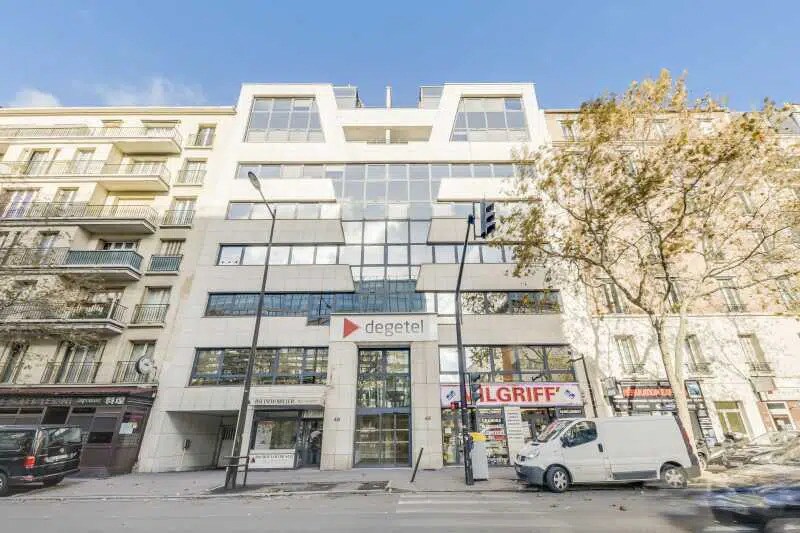 Office in Boulogne-Billancourt for lease Building Photo- Image 1 of 9