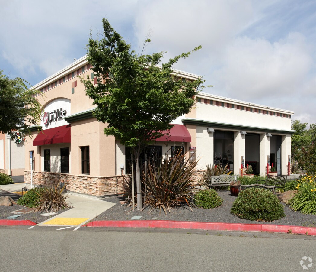 6070 Stanford Ranch Rd, Rocklin, CA 95765