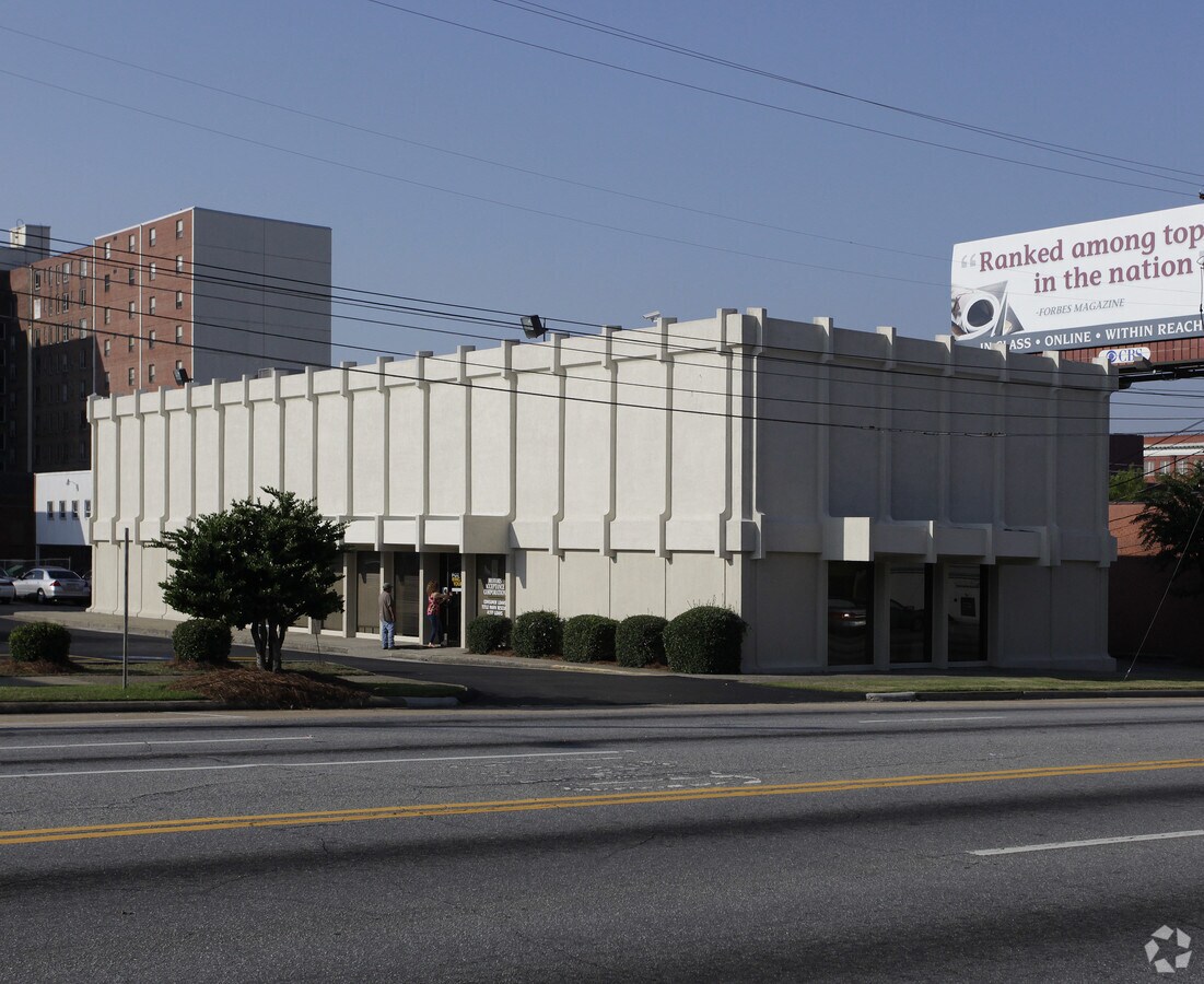 214 13th St, Columbus, GA 31901