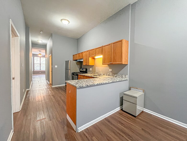 5617 S Michigan Ave, Chicago, IL for sale - Building Photo - Image 3 of 7