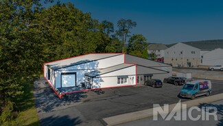 More details for 2200 Woodview Dr, Harrisburg, PA - Industrial for Lease