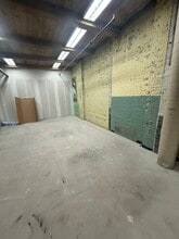 1936 S Lyndale Ave, Minneapolis, MN for lease Interior Photo- Image 2 of 3