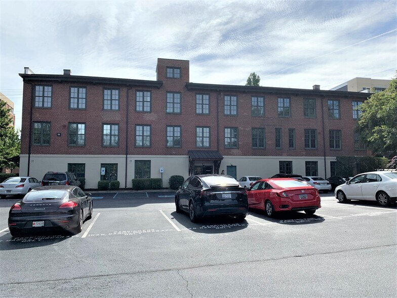 104 N Daniel Morgan Ave, Spartanburg, SC for lease - Building Photo - Image 3 of 19
