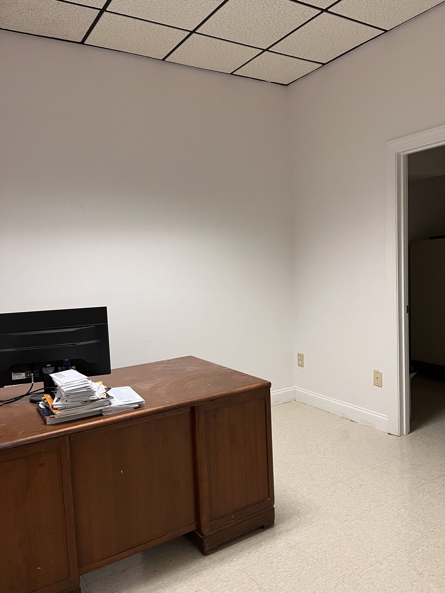 11 Union St S, Concord, NC for lease Interior Photo- Image 1 of 2