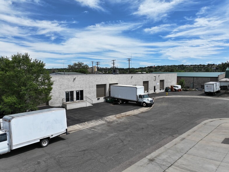 5540-5564 Gray St, Arvada, CO for lease - Building Photo - Image 2 of 9