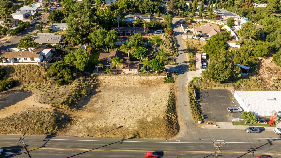 632 E Mission Rd, Fallbrook, CA for sale - Building Photo - Image 1 of 1