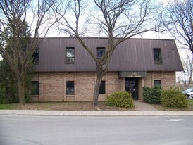 185 Av du Pacifique, Laval QC - Warehouse