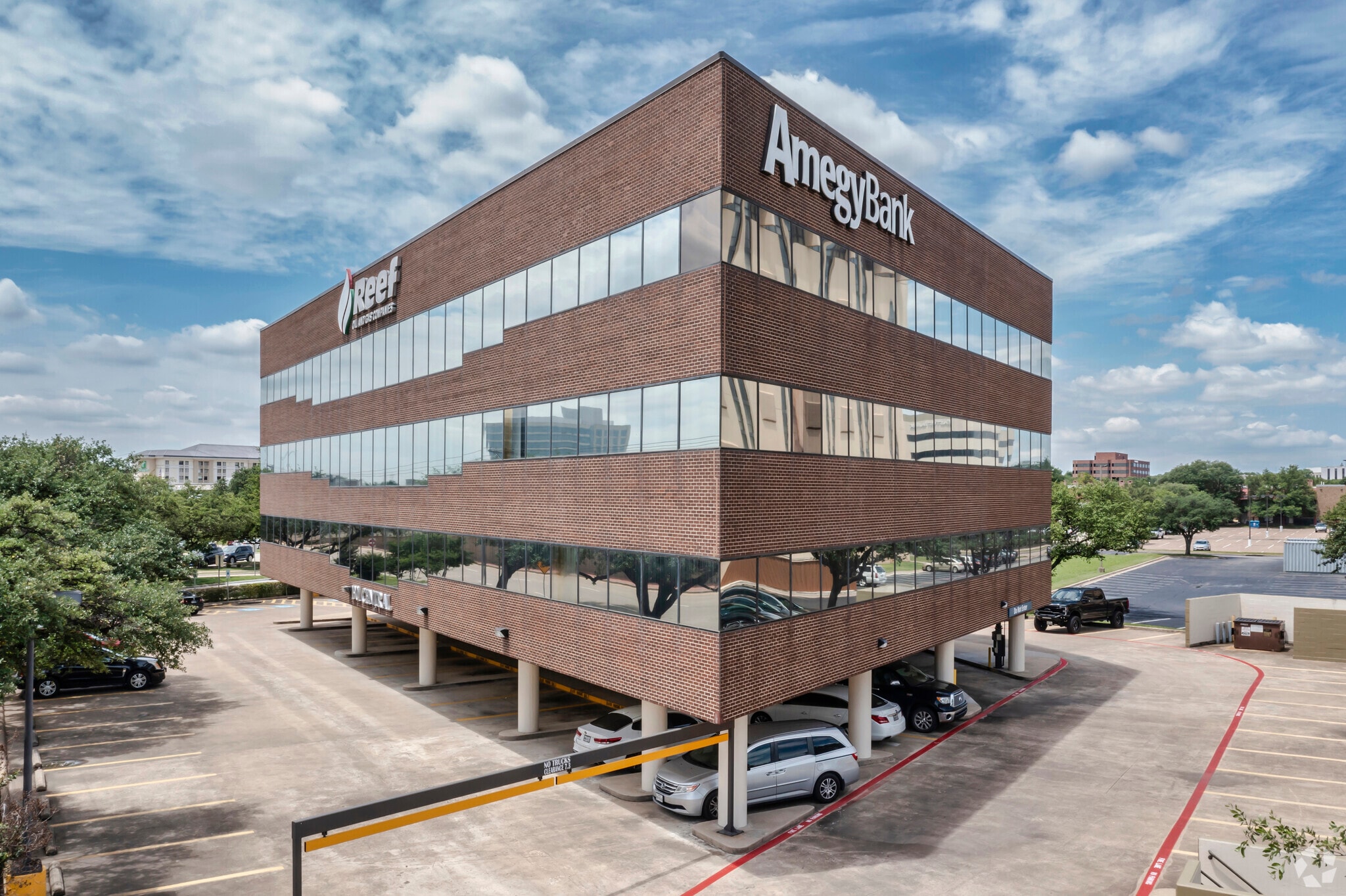 1901 N Central Expy, Richardson, TX for sale Primary Photo- Image 1 of 1