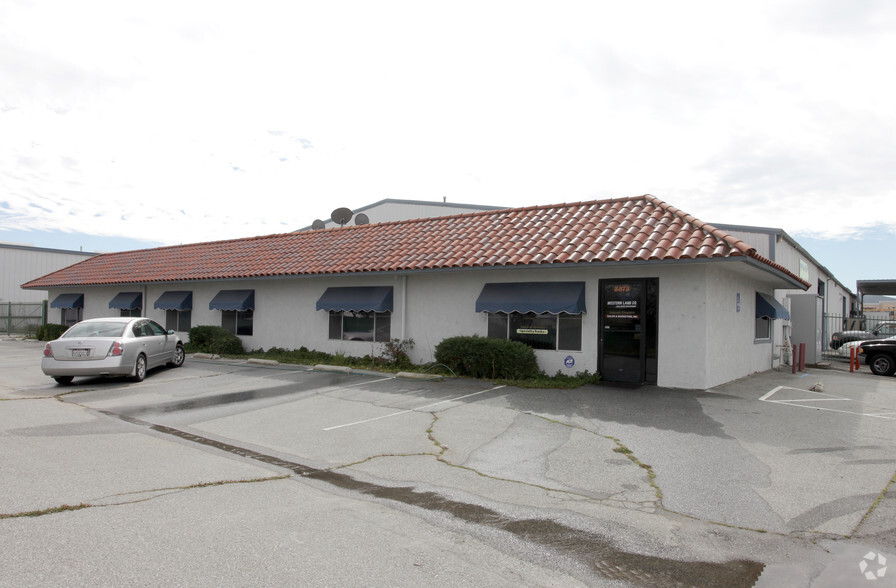 3875 Industrial Ave, Hemet, CA for sale - Building Photo - Image 1 of 5