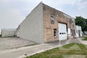 235-239 Maple St, Metamora OH - Warehouse