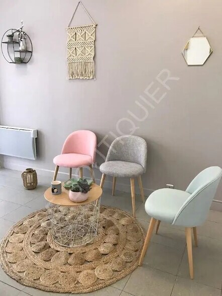 Retail in Paris for sale - Interior Photo - Image 3 of 4