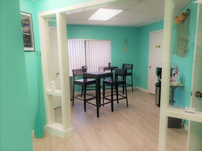 2425 N Courtenay Pky, Merritt Island, FL for lease Interior Photo- Image 2 of 4