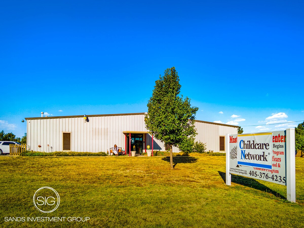 451 N Clear Springs Rd, Mustang, OK 73064