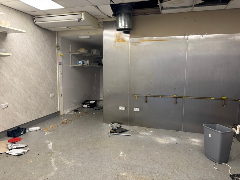 148 Hillfoot Rd, Ayr for lease - Building Photo - Image 3 of 3