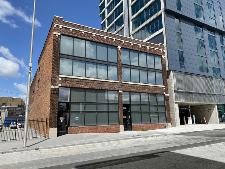 1816 Walnut St, Kansas City, MO for lease - Building Photo - Image 3 of 26