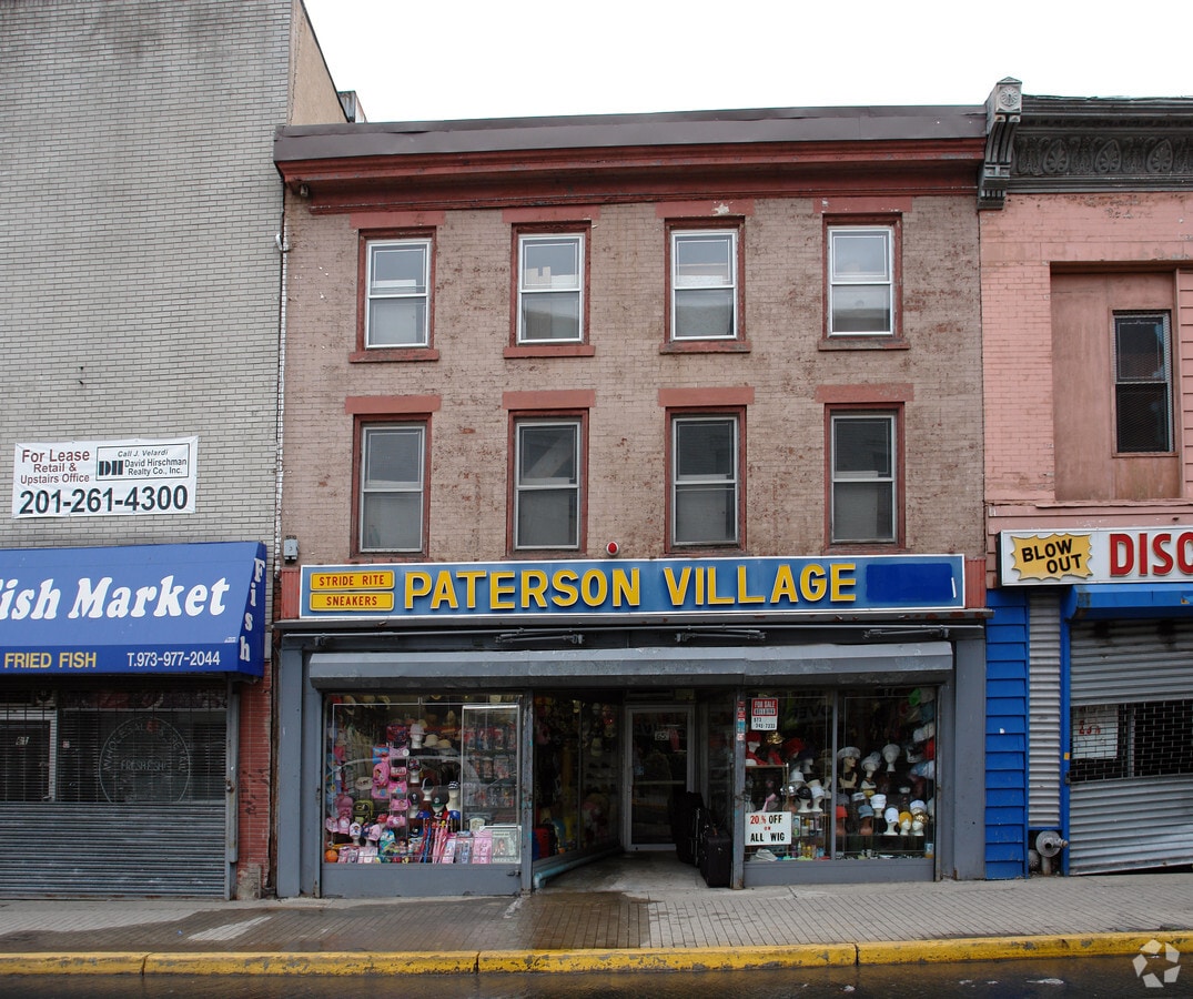 6365 Main St, Paterson, NJ 07505
