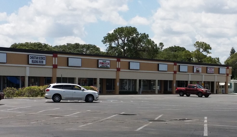 6604 Us Highway 19 N New Port Richey Fl 34652 Retail Space