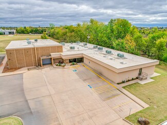 More details for 7608 N Hudson Ave, Oklahoma City, OK - Office for Sale