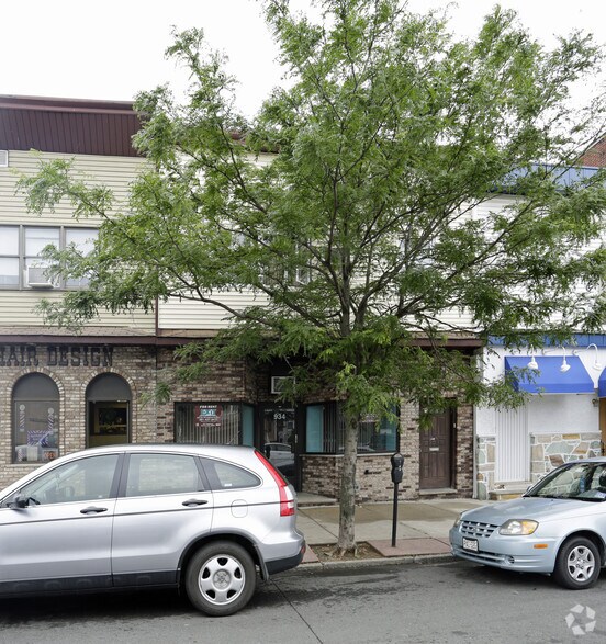 934 Broadway, Bayonne, NJ for sale - Primary Photo - Image 1 of 1
