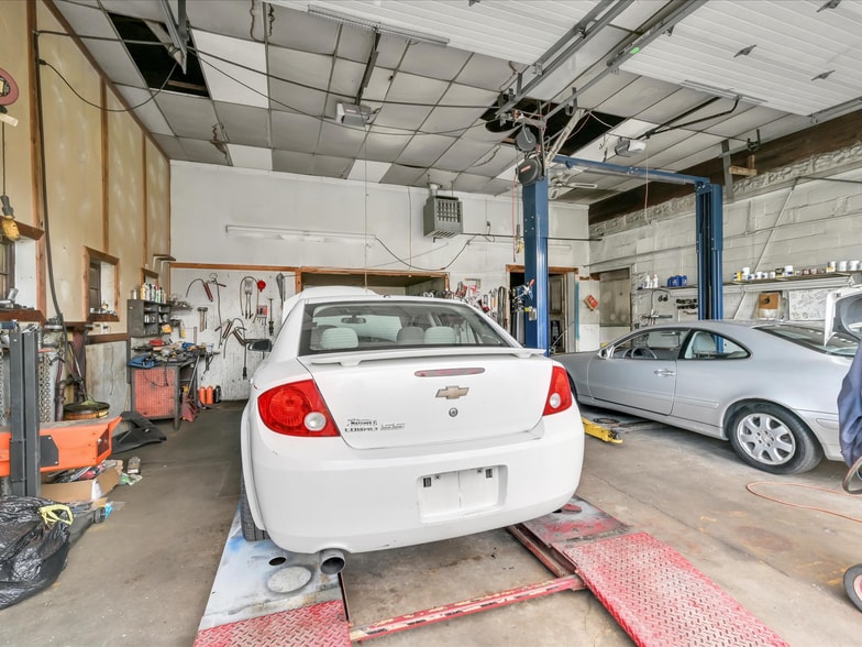 39 E Walnut St, Ashland, PA for sale - Building Photo - Image 3 of 8