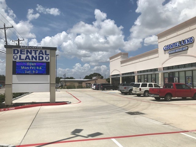 2525 Southmore Ave, Pasadena, TX for lease - Building Photo - Image 1 of 6