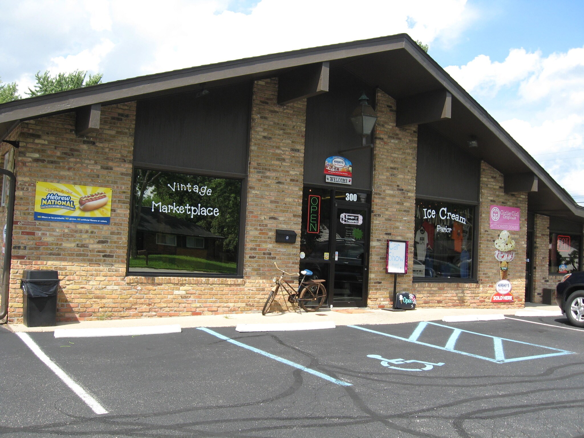 300 Tracy Rd, New Whiteland, IN for sale Building Photo- Image 1 of 1