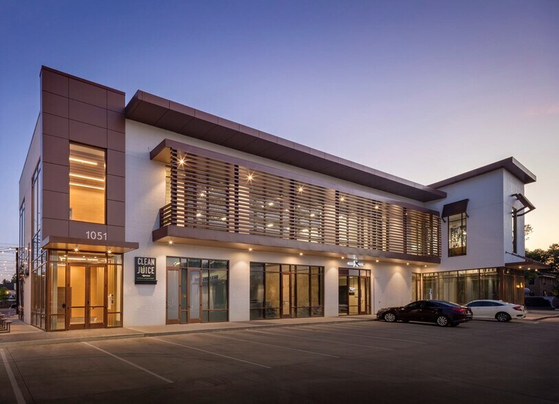 1051 Heights Blvd, Houston, TX for sale - Building Photo - Image 1 of 1