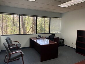 302 W Main St, Avon, CT for lease Interior Photo- Image 2 of 2