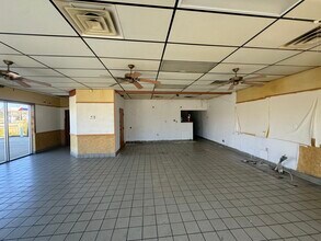 1909 W Dallas Ave, Selma, AL for lease Interior Photo- Image 1 of 2
