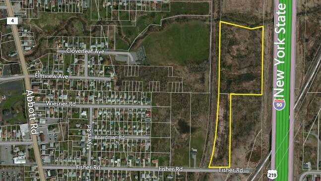 194 Fisher Rd, West Seneca, NY for sale Primary Photo- Image 1 of 1