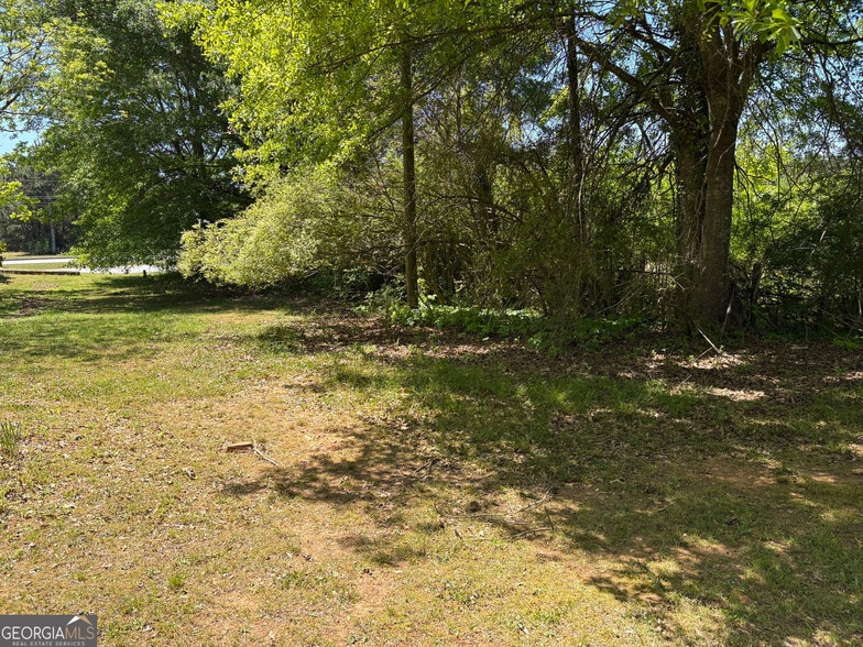 5650 Henry Bailey Rd, Sugar Hill, GA for sale - Building Photo - Image 3 of 22
