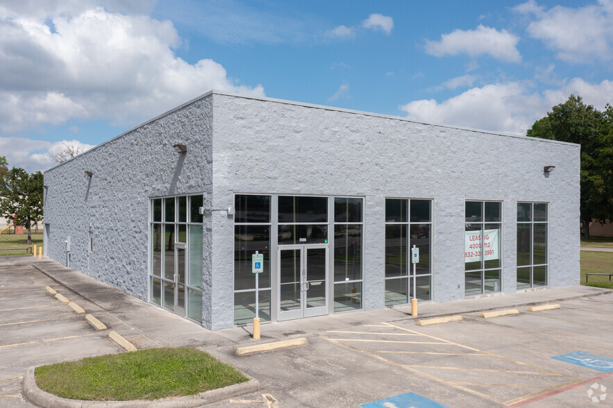 5737 Fm-1960 Rd E, Humble, TX for lease - Building Photo - Image 2 of 6