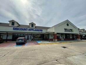 796 E I-10 Service Rd, Slidell, LA for lease Building Photo- Image 2 of 7