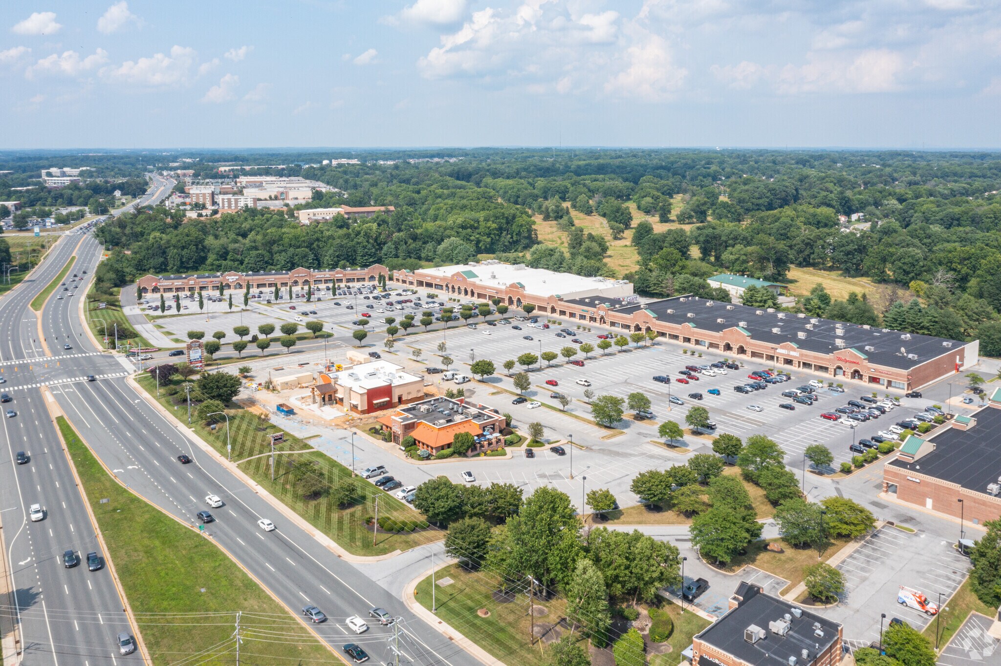 44314445 Concord Pike, Wilmington, DE 19803 Concord Square