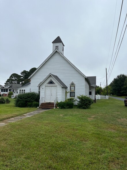 6412 Sunnyside rd, Cape Charles, VA for sale - Primary Photo - Image 1 of 10